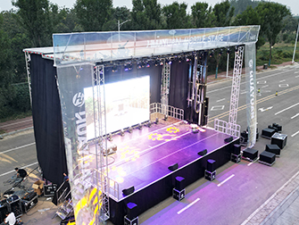 Top-down view of HY-S465 stage layout with truss and lighting setup